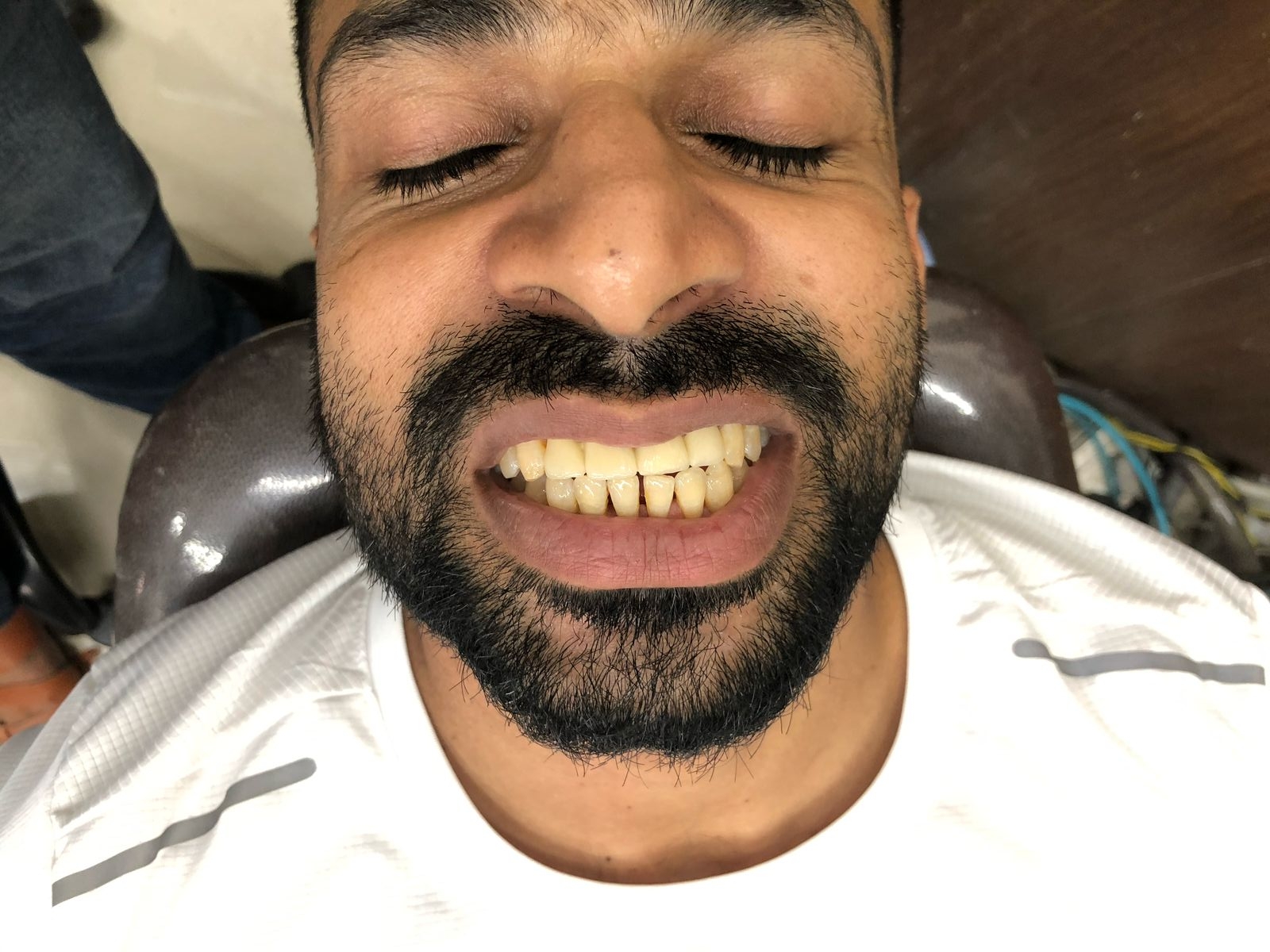 Dr.Nadeer's Fathima Dental Care Vengara